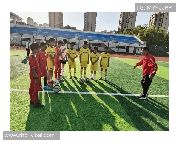 支云足球引领新潮流打造全民健身新模式助力青少年成长与发展